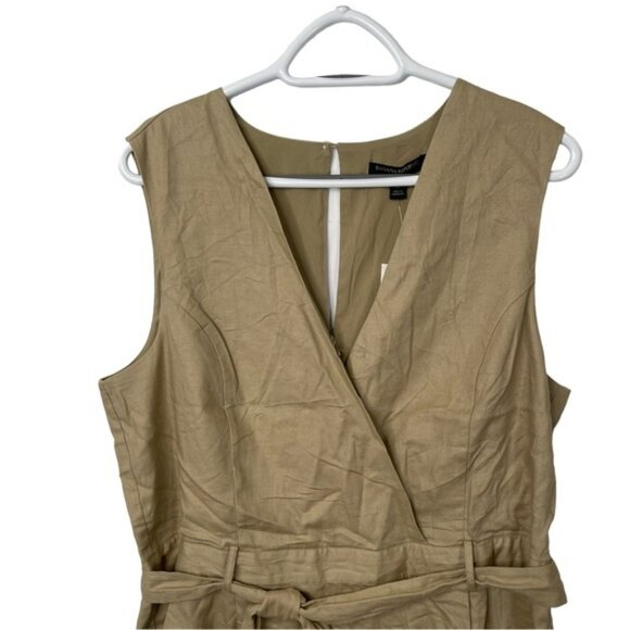 NWT Banana Republic Tan Linen Romper Short Safari Style Stretch V-Neck Size 14 - Picture 3 of 14